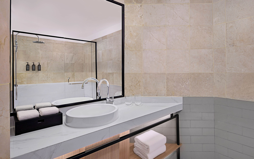 Bathroom 11