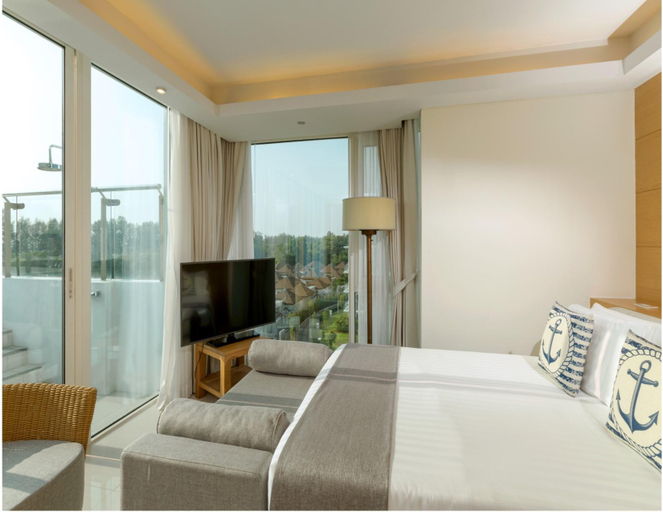 Bedroom 13