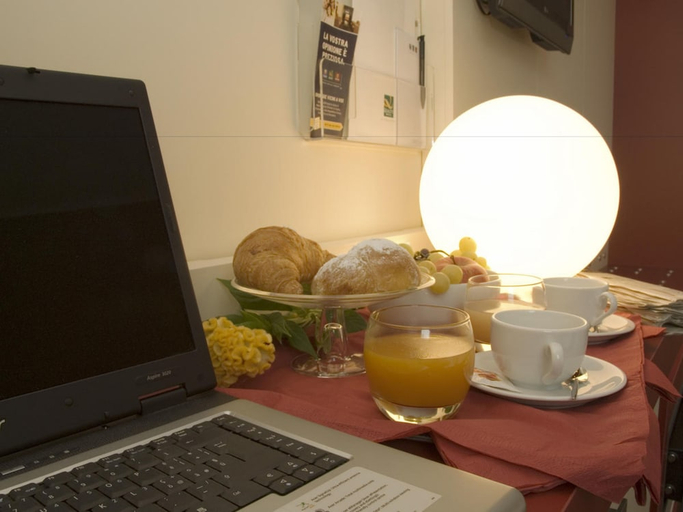 Food & Drinks 4, Quality Hotel Michelino Bologna Fiera, Bologna