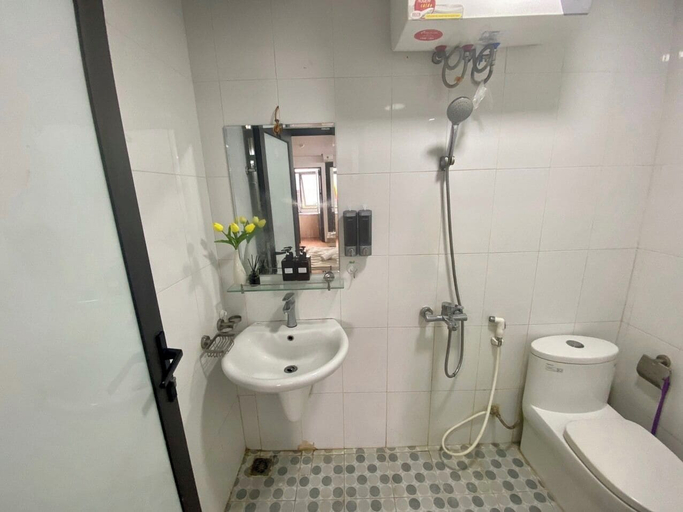 Bathroom 2, Luxe Paradise Residence Dong Tac, Đống Đa