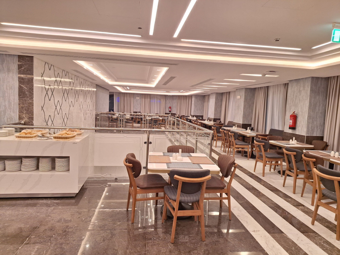 Food & Drinks 4, Maden Taiba Hotel, Al Madinah Al Munawwarah