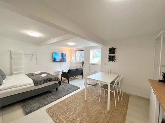 Bedroom 2, Jungle Retreat Apartments im Zentrum, Bremen