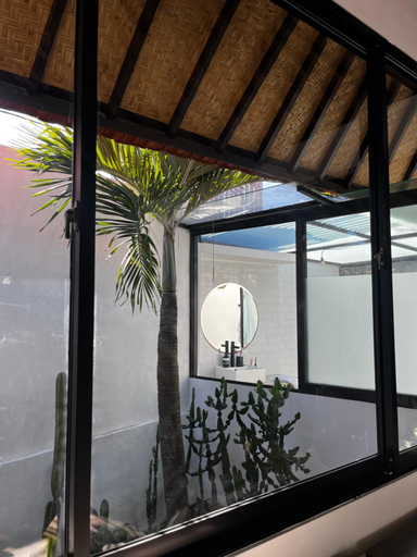 Others 2, Sol Studios Pererenan, Badung