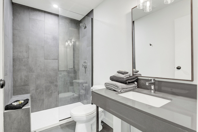Bathroom 3, RNDUP, Division No. 19