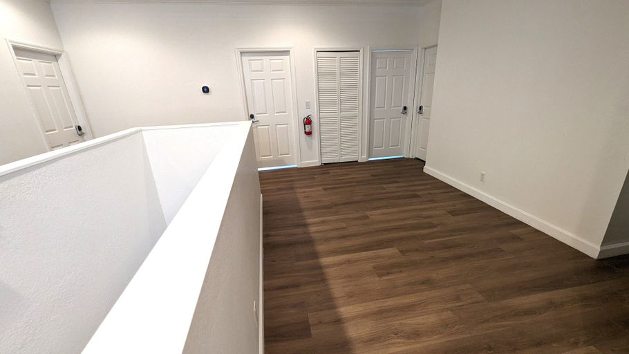 Others 5, Rent W Palm Beach, Palm Beach