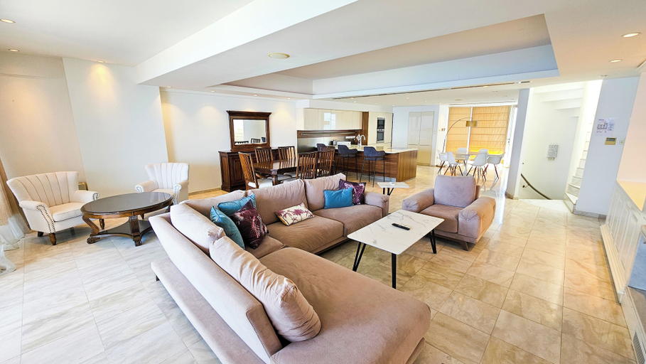 Others 5, Beachfront Seaview Lux Penthouse, Larnaca