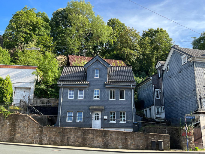 Exterior & Views 1, Mehrere Zimmer in erster Lage, Siegen-Wittgenstein