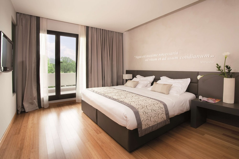 Bedroom 3, Hotel Majestic Galzignano, Padua