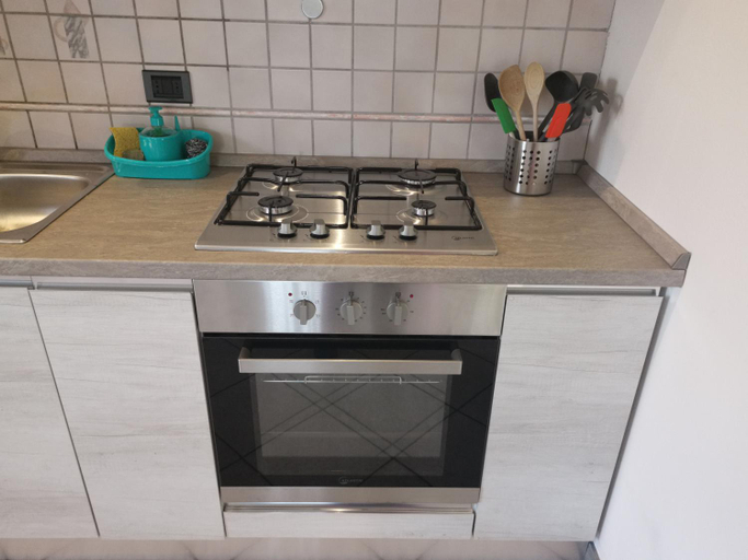 Kitchen 5, CAV Casa del vecchio faggio - 4 stelle - Nebbiuno Lago Maggiore, Novara