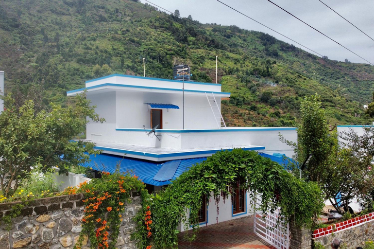 Exterior 9