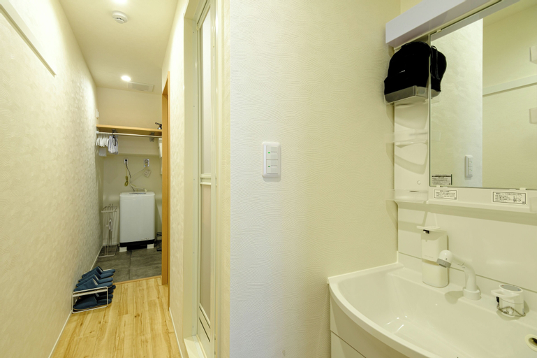 Bedroom 4, Asakusa Landing, Taitō