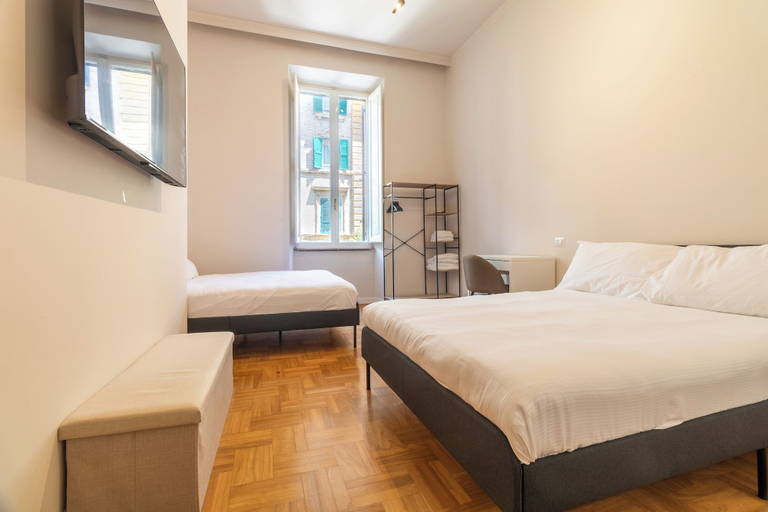 Bedroom 4, Cunabu Emilio, Rome