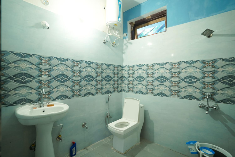 Bathroom, Bloom HomeStay, Almora