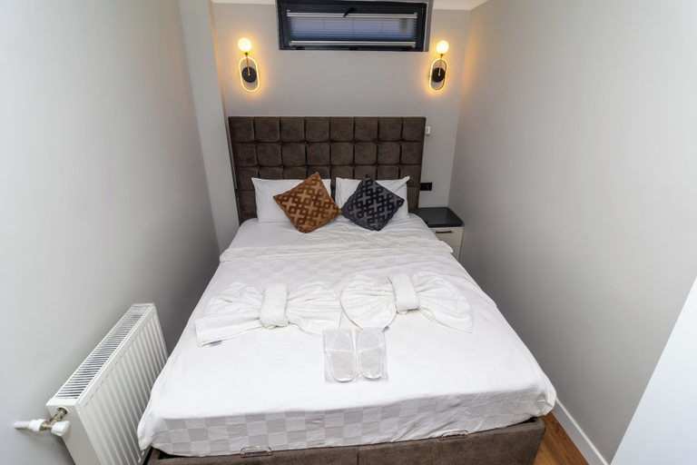 Bedroom 5, Wond House, Üsküdar