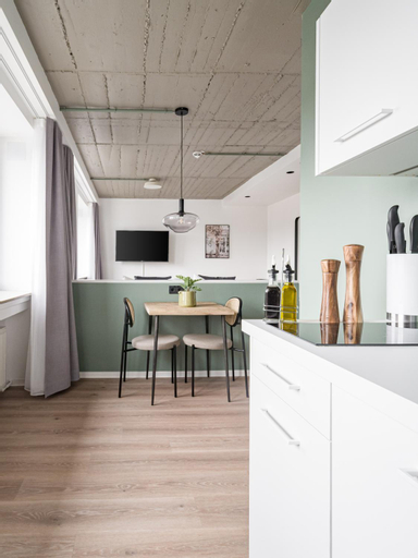 Dining Room 9
