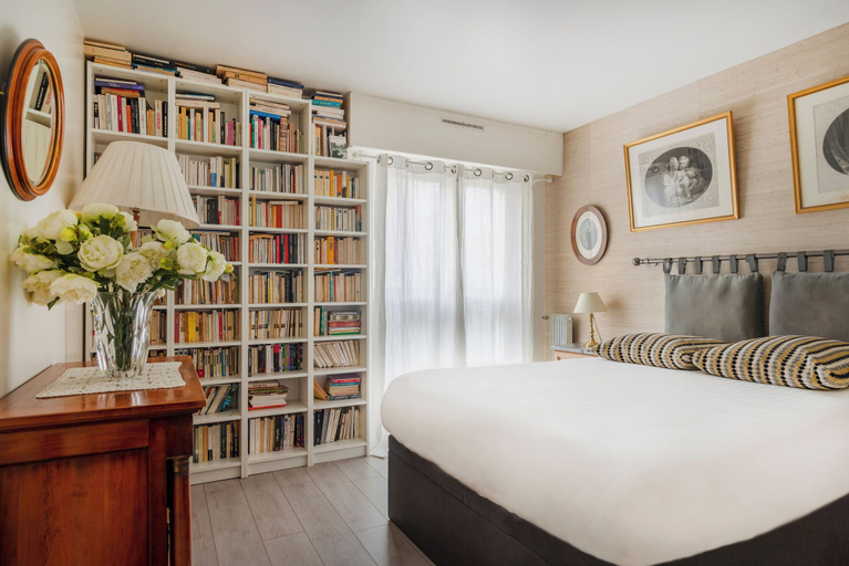 Bedroom 2, Paris Rebeval residence, Paris