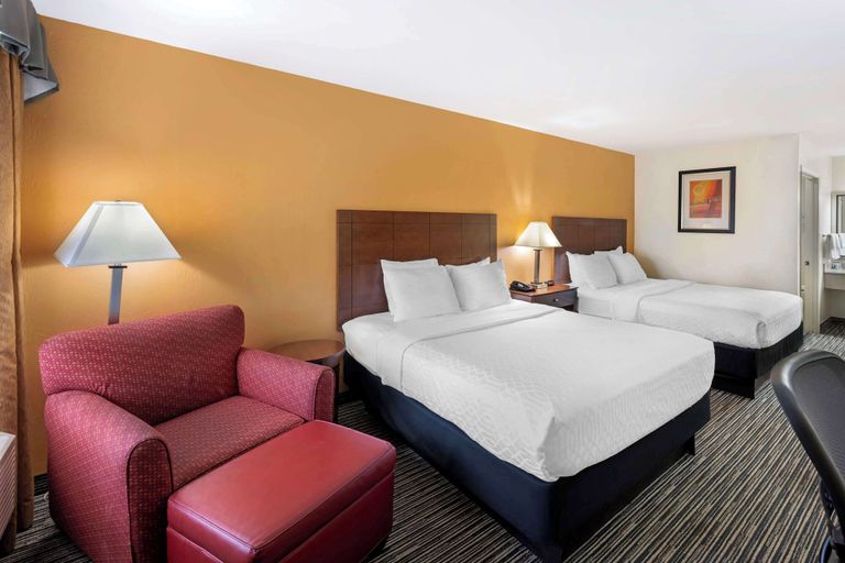 Bedroom 4, Best Western Snyder Inn, Scurry