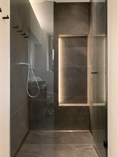 Bathroom 3, Kaiserau-Hofl, Bolzano