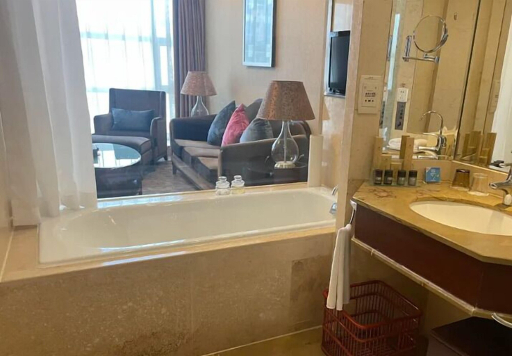 Bathroom 4, Shenzhen Century Kingdom Hotel, Shenzhen