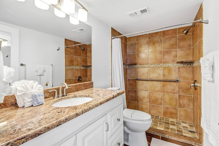 Bathroom 4, Estero Beach & Tennis 1206 A, Lee