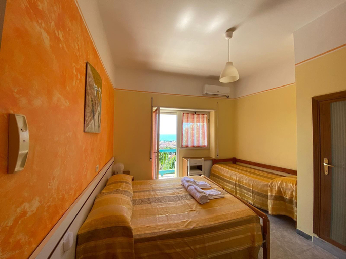 Bedroom 4, B&B Miramare Grottammare, Ascoli Piceno