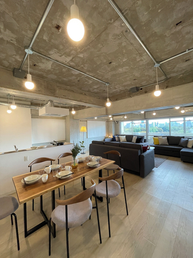 Food & Drinks 4, Dai3Himawari Building 504,704, Hiroshima