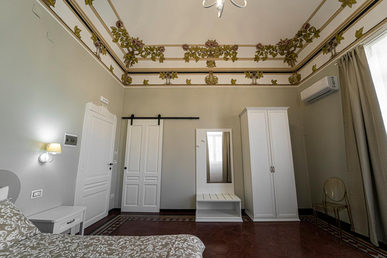 Others 5, Gli specchi di Archimede, Syracuse