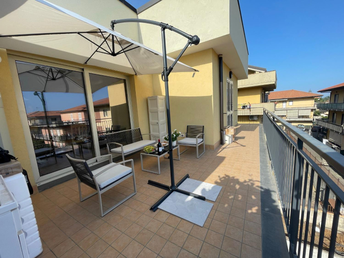Others 2, Maison de Cheeramie - Tourist Apartments Tra Mare e Etna, Catania
