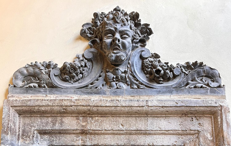 Others 5, Casa del Fauno, Siena
