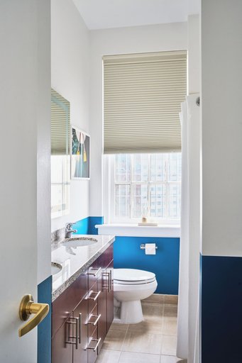 Bathroom 4, Rusk House Serviced Apartments, Houston