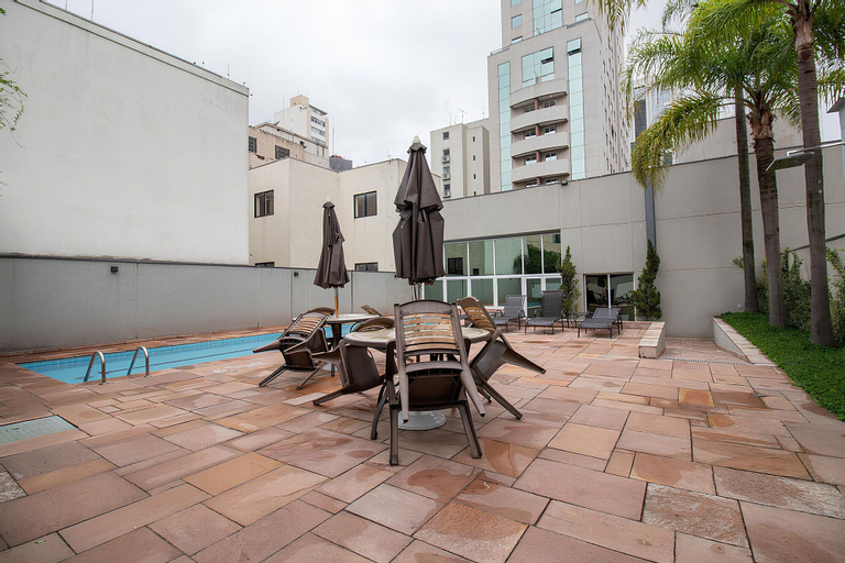 Bela Cintra Budget Refuge, São Paulo