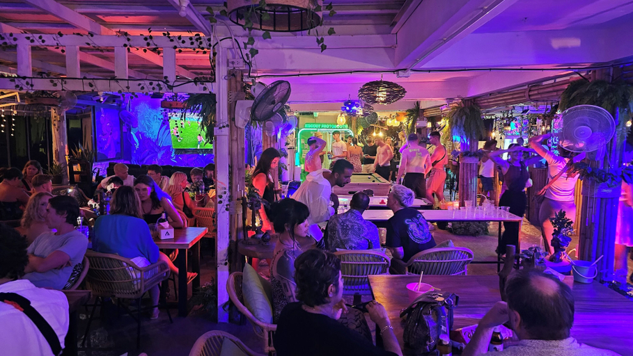 Food & Drinks 5, Hideout Hostel, Ko Phangan