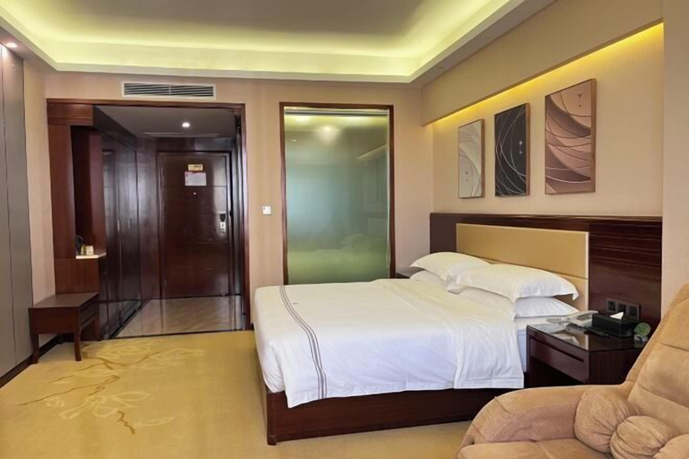Bedroom 5, Di Hao Hotel, Zhanjiang