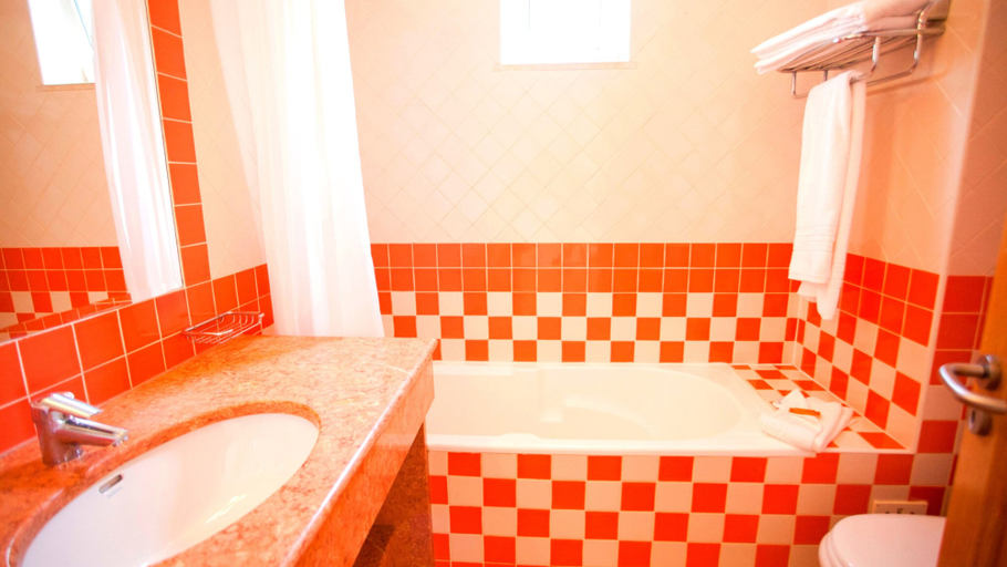 Bathroom 4, Alfagar Cerro Malpique, Albufeira