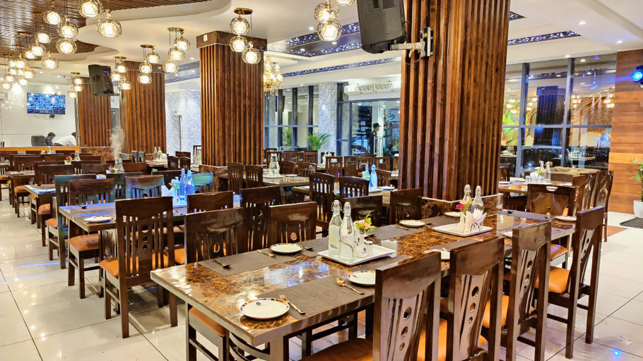 Food & Drinks 5, Hotel Mandi Heights - Bar, Fine Dining & Banquet Hall , Mandi