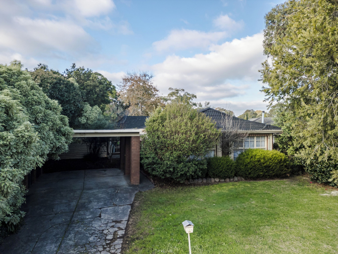 Exterior & Views 2, StayAU Cozy Family Comfort 5BRM Glen, Monash - Waverley East