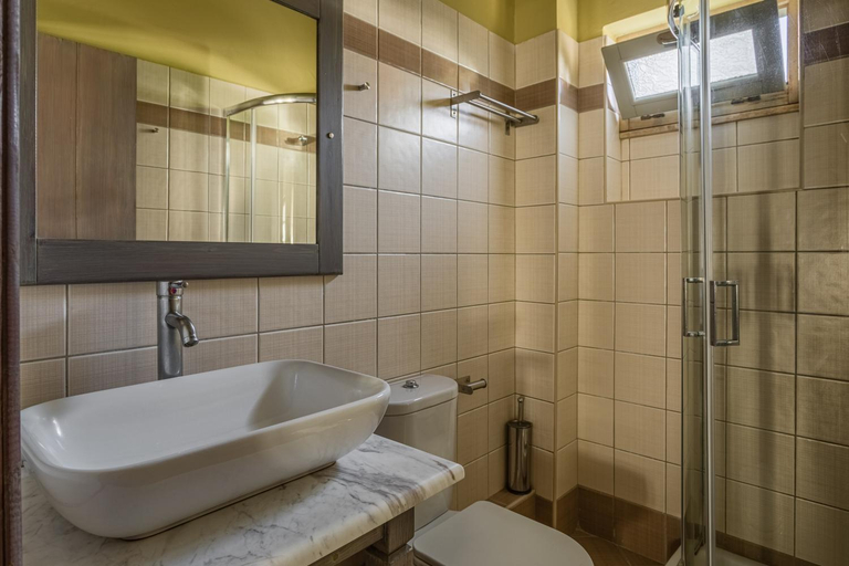 Bathroom 4, Tria Luxury Residences, Peloponnese