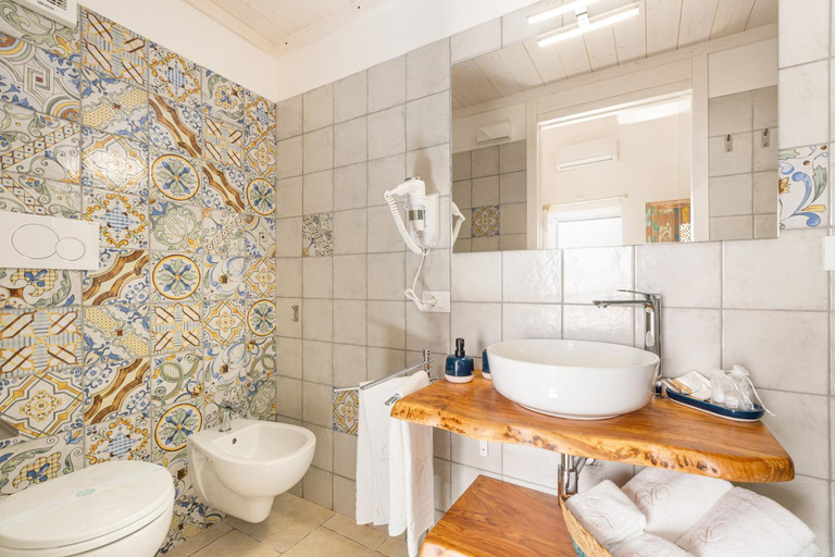 Bathroom 2, Dimora Ferente, Lecce