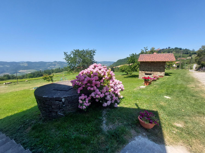Others 5, Agriturismo La Margherita, Asti