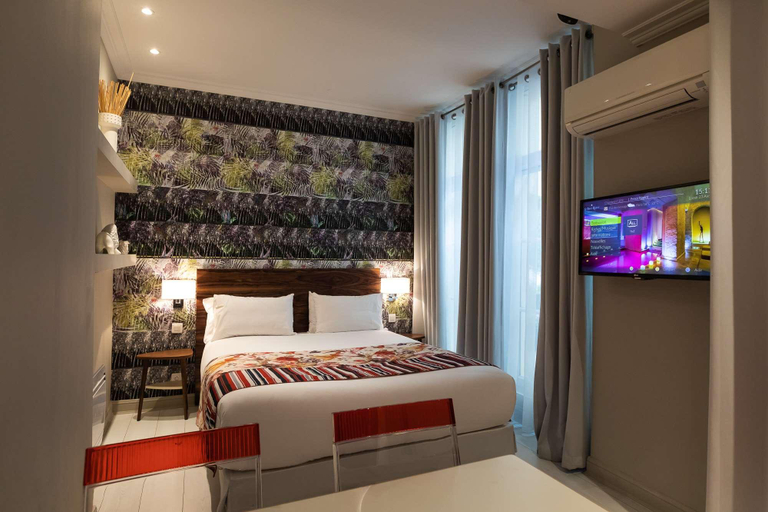Bedroom 2, Residence Le Prince Regent, Paris