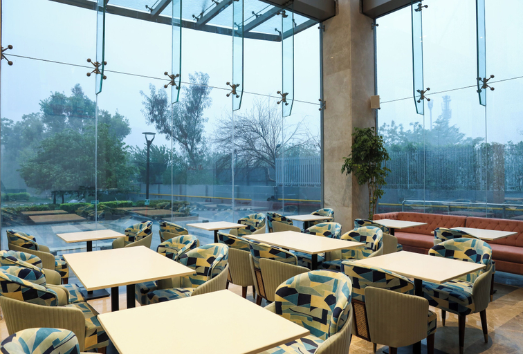 Food & Drinks 3, AR SUITES KLJ SQUARE, Gurgaon