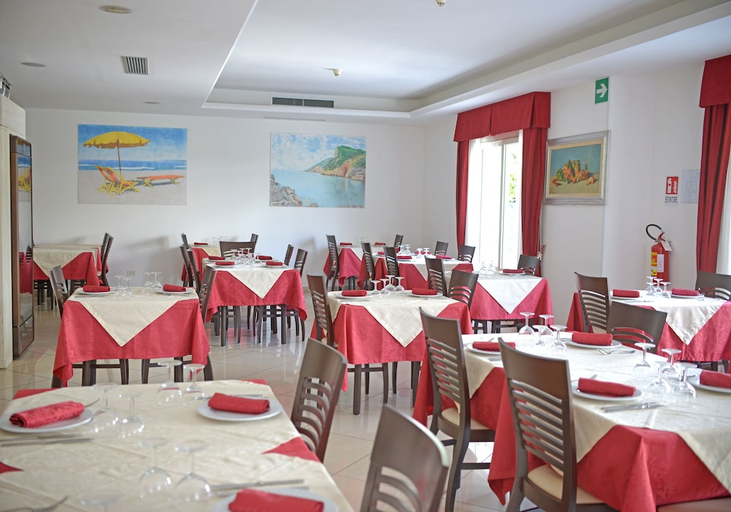 Food & Drinks 4, PIGALLE HOTEL, Lucca