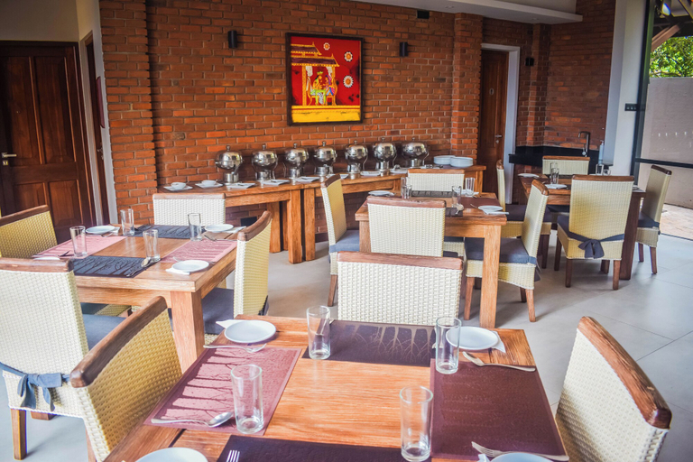 Food & Drinks 5, Abhaya Mandapa Hotel, N. Palatha Central
