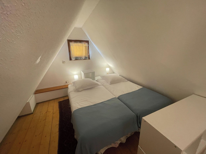 Bedroom 2, La Maison Bleue, Haut-Rhin