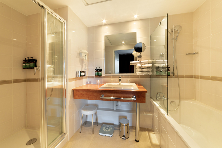 Bathroom 3