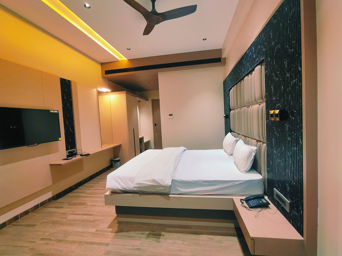 Bedroom 3, Hotel Akshay Palace, Ahmadnagar