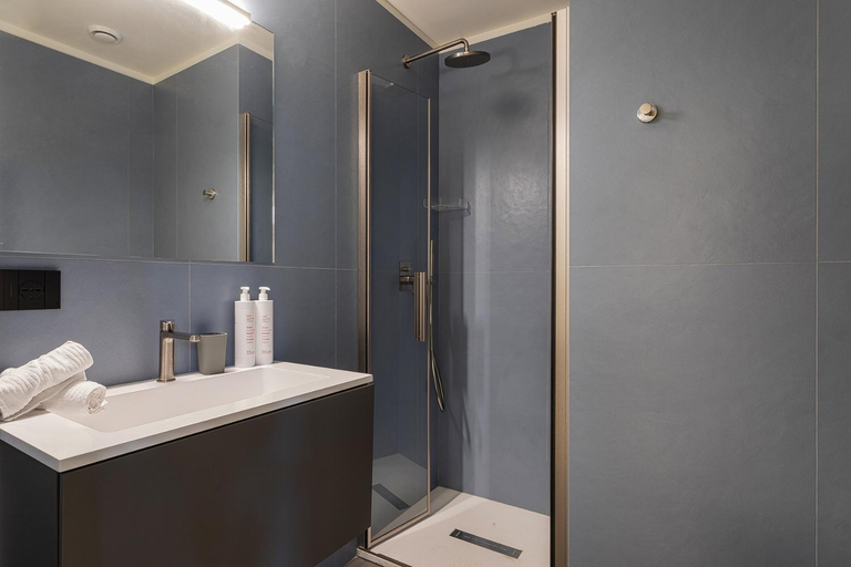 Bathroom 3, Riviera Flavour Apartments I by Wonderful Italy, Genova