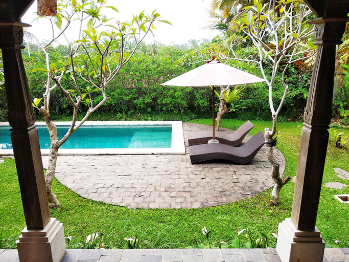Swimming Pool 17