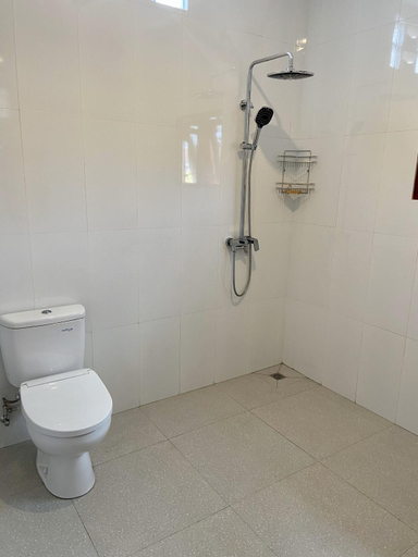 Bathroom 4, Villa Solas Legian, Badung