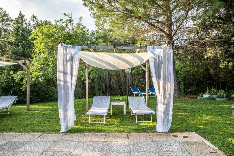 Others 2, Villa Santa Gabriella, Grosseto